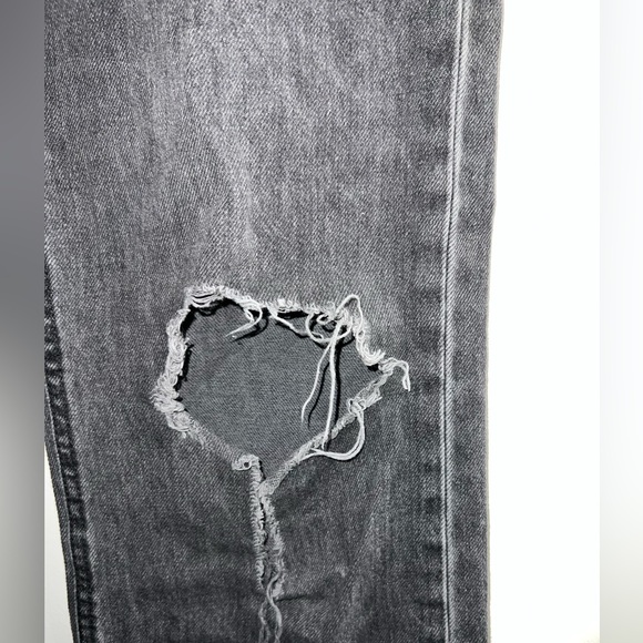 Aeropostale Women's Black Distressed Straight Jeans size 4 reg - Picture 4 of 11